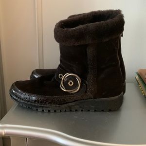 Stuart Weitzman Suede Brown Boots sz 9.5